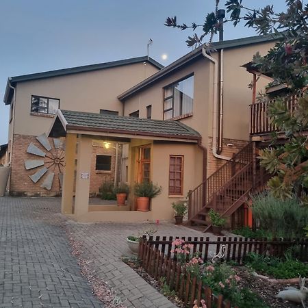 ホテル The Fat Mulberry Guest Farm フーリーズバーグ エクステリア 写真