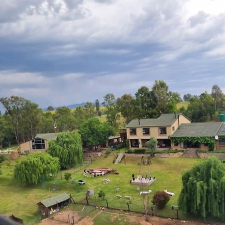 ホテル The Fat Mulberry Guest Farm フーリーズバーグ エクステリア 写真
